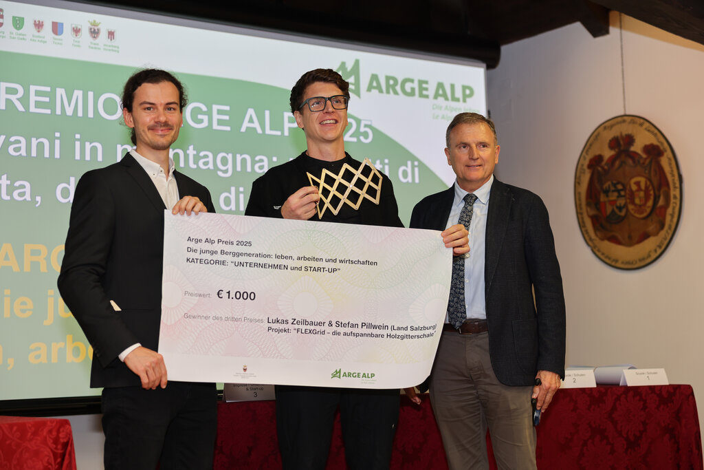 Juliet Astafan_Archivio Ufficio Stampa PAT - Arge Alp-Preis 2025: Jugendliche und Innovation im Mittelpunkt